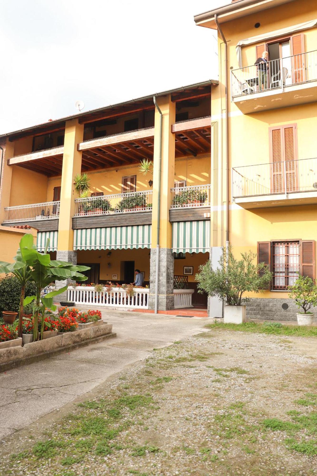 كورمانو La Corte Di Brusuglio Apartments المظهر الخارجي الصورة